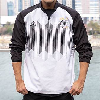 GERMANY 독일 디자인 경량 바람막이 커스텀 윈드브레이커 