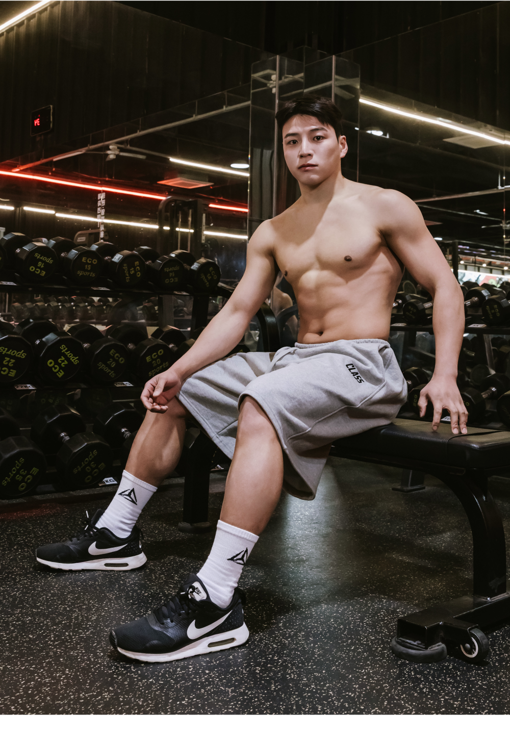 오버핏 버뮤다 트레이닝 팬츠